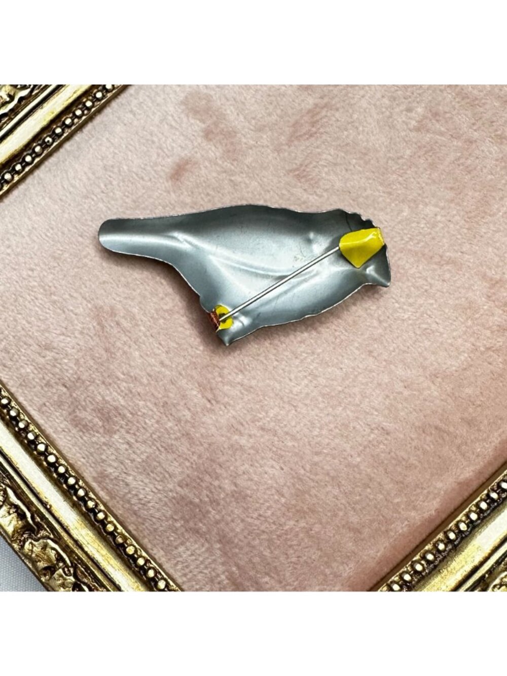 Vintage Yellow Tin Bird Brooch Made In Japan 1950s Retro Collectable - Picture 5 of 8